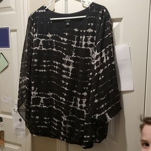 Black and white blouse